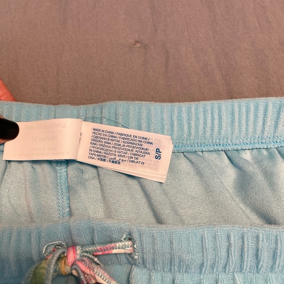 Hurley LoveShackFancy shorts - Picture 9 of 9